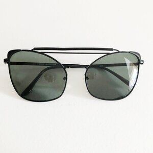 Black Modern Cat Eye Sunglasses